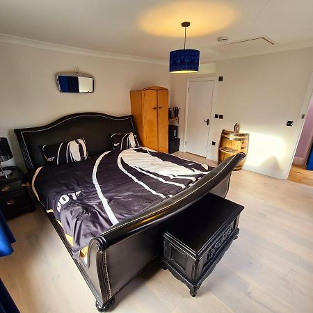 Southsea Royale Studio, James Bond, Parking, Seafront Portsmouth Exterior foto